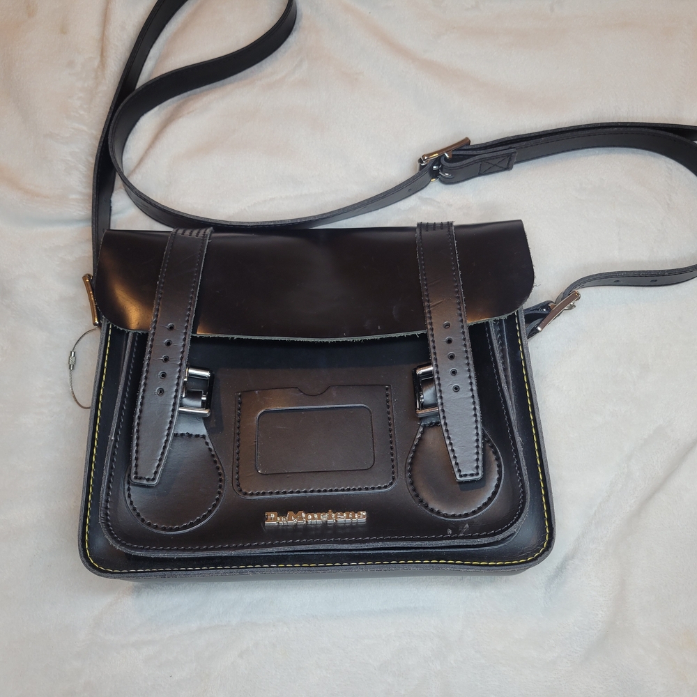 Dr. Marten's Black Satchel Bag Purse - Picture 2 of 13